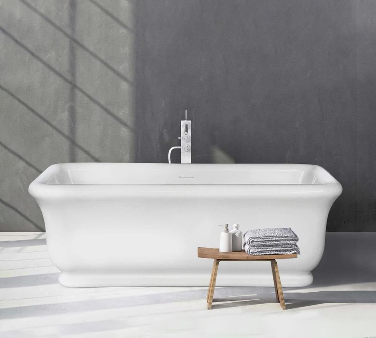 KIRKHAM 180 TITANCAST BATH GL WHT